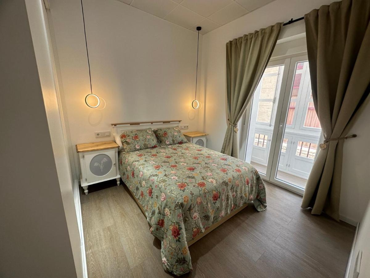 Apartamento Nebro Sol Cadiz Exterior photo